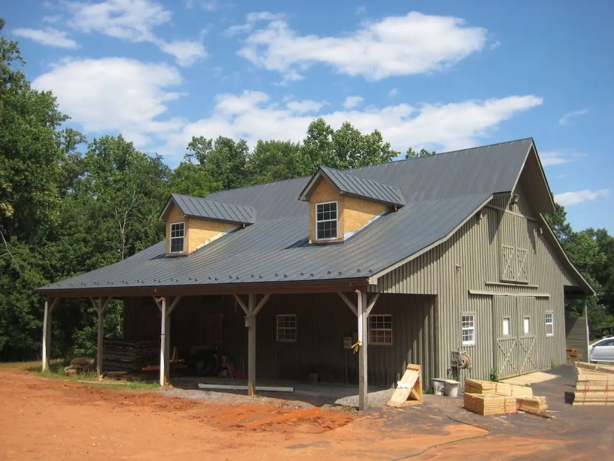 Expert Emergency Roof Leak Repair workmanship in Delmar
